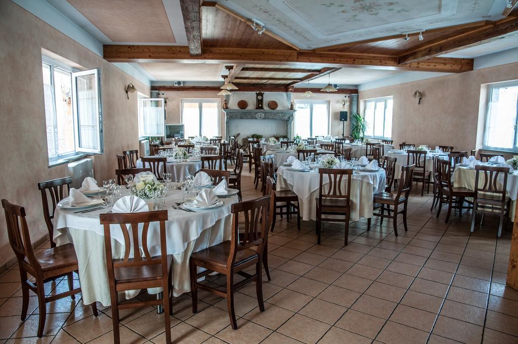 Albergo Meuble Vecchio Scarpone Baceno Exterior foto