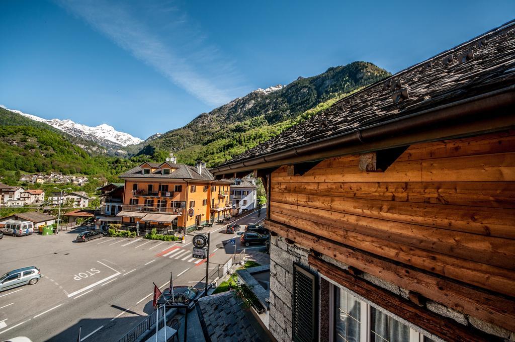 Albergo Meuble Vecchio Scarpone Baceno Exterior foto